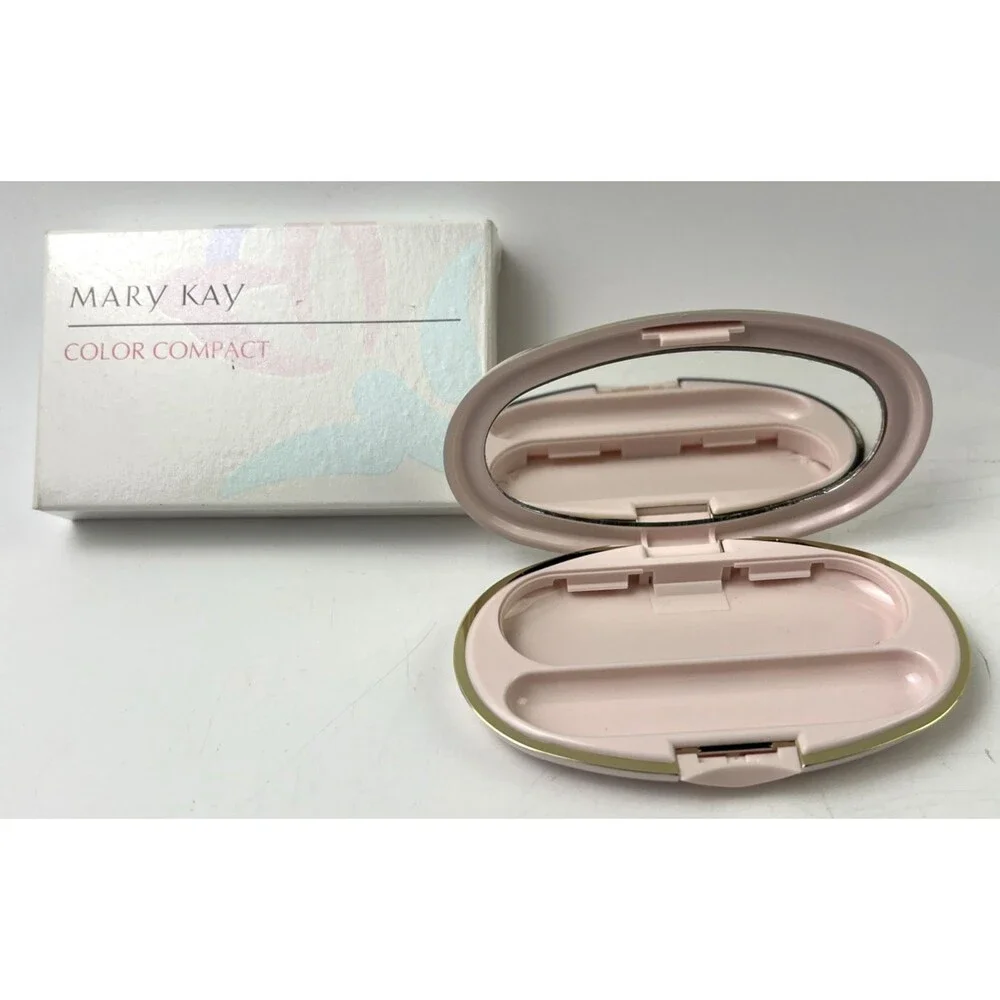 Mary Kay NIB Refillable Color Compact Retired #5455